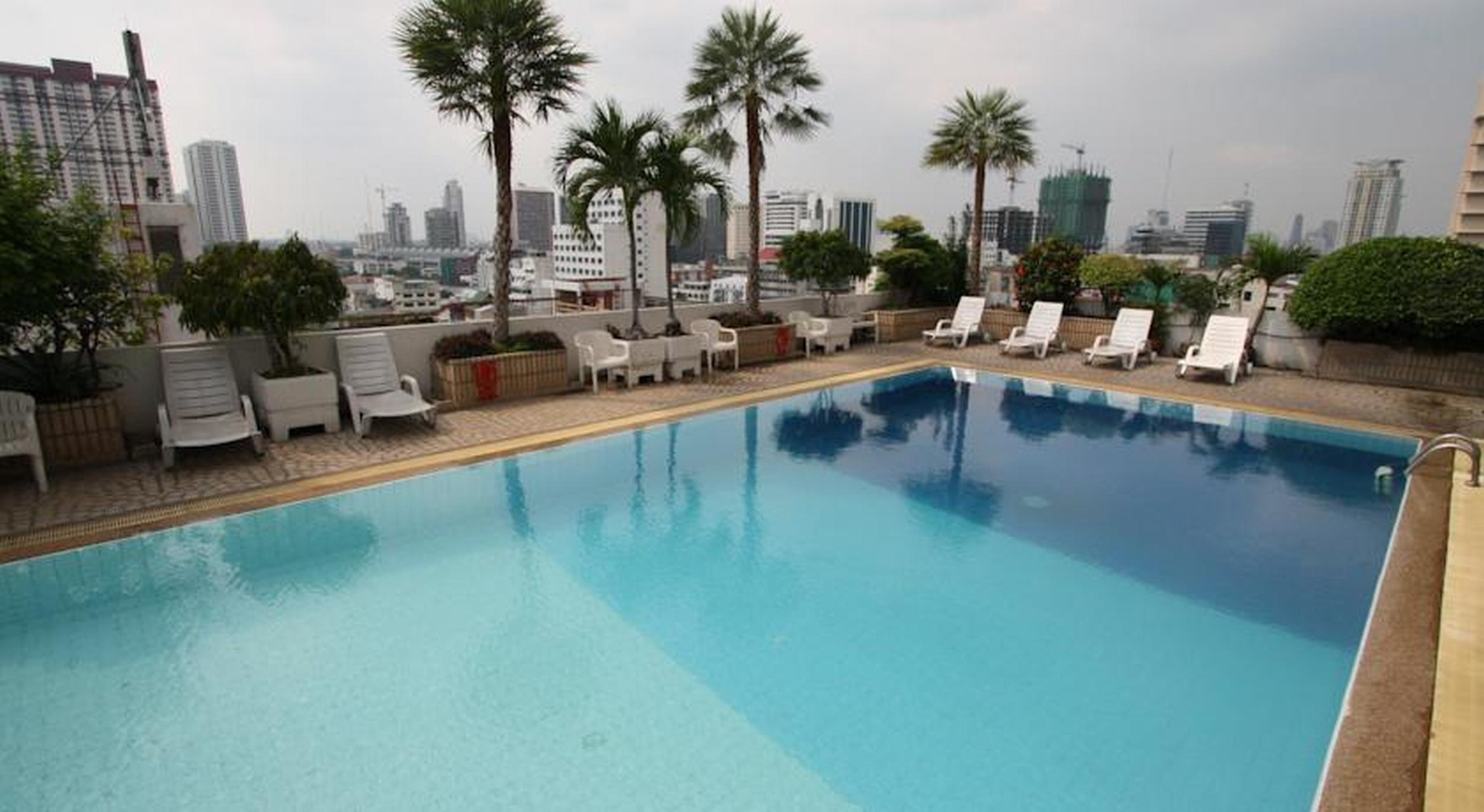 Baiyoke Suite Hotel Bangkok Esterno foto